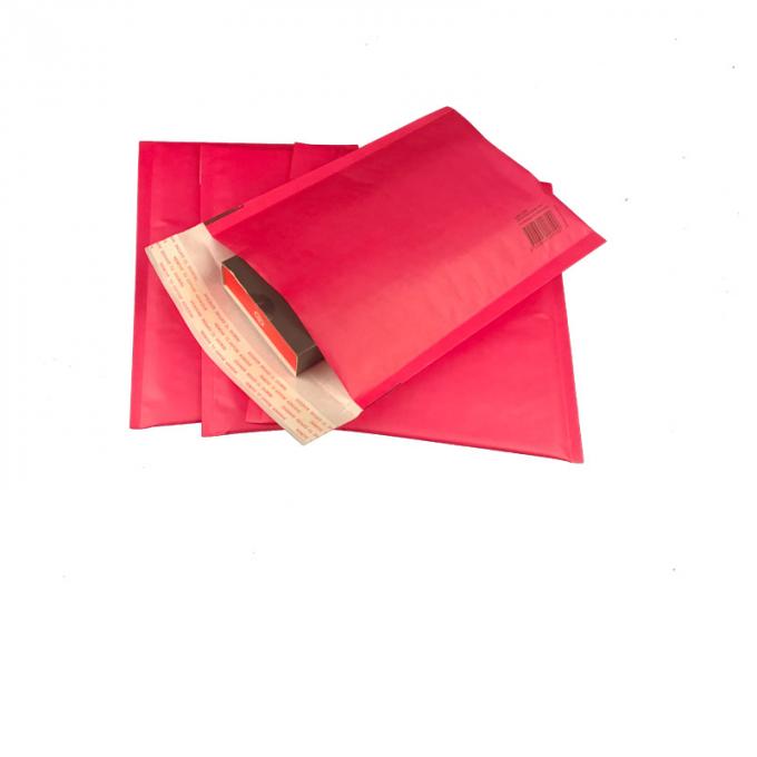 Χρωματισμένη καυτή ρόδινη μικρή γεμισμένη αυτοκόλλητη χρωματισμένη φυσαλίδα Mailers 0 φακέλων