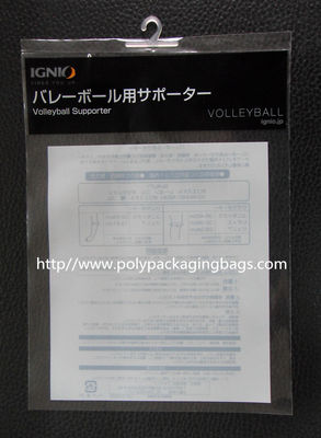 Αντιστατική πλαστική τσάντα τσαντών γάντζων συνήθειας πλαστική με την κρεμάστρα για το εσώρουχο, ενδύματα