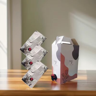 Προσαρμοσμένες σακούλες BIB σε κουτί με αξεσουάρ βρύσης ιδανικές για τη συσκευασία κρασιού, χυμού, λαδιού και άλλων υγρών προϊόντων