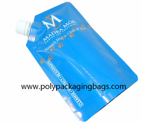 Διπλώνοντας τη μόνη στάση τσαντών 500ml ακροφυσίων αναρρόφησης ουσίας προσοχής τρίχας ρίξτε επάνω τις τσάντες σακουλών